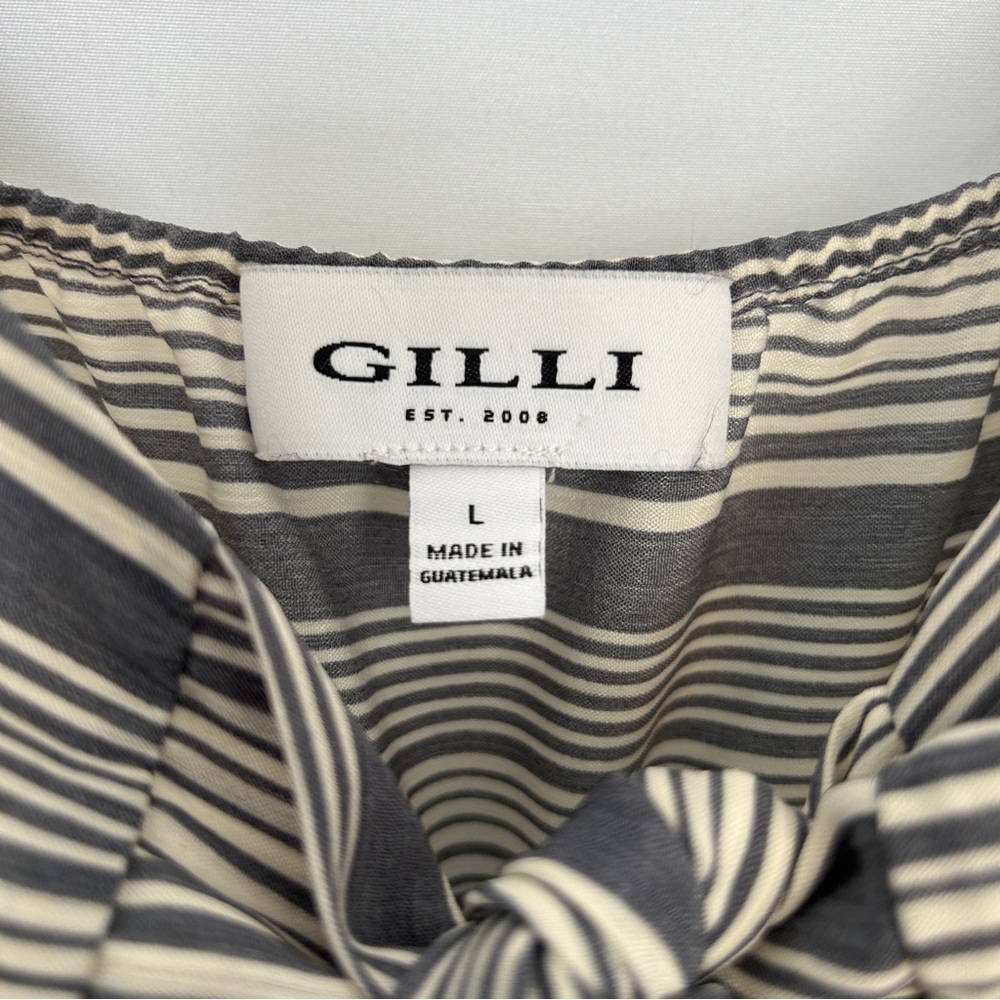 Gilli Cream and Grey Striped Dress‎ - Picture 3 of 7
